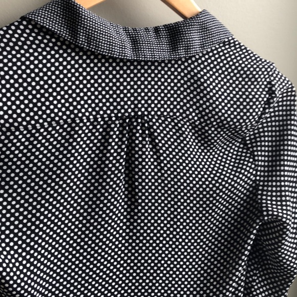 Smart Set Black & White Polka Dot V Neck Blouse XS - Picture 4 of 5